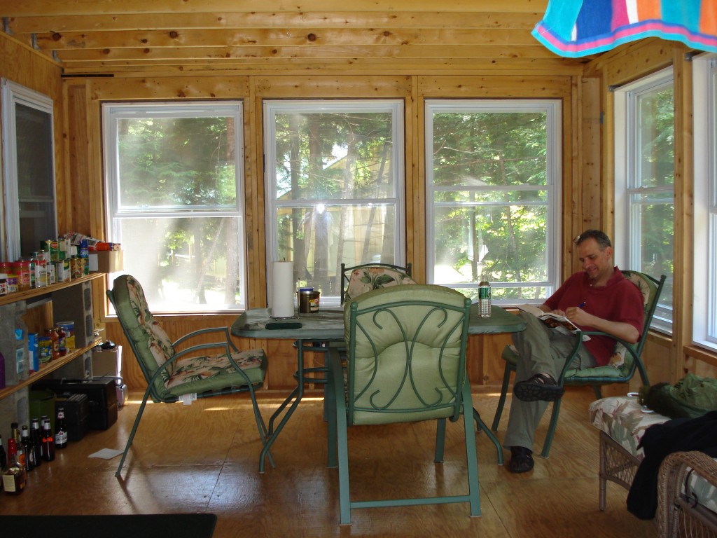 Dining Room/Porch